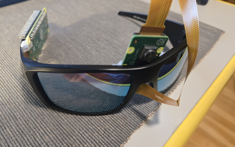 AHGlasses